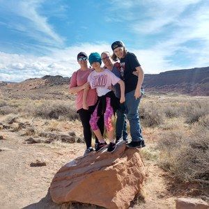 Meet your Posher, Abi